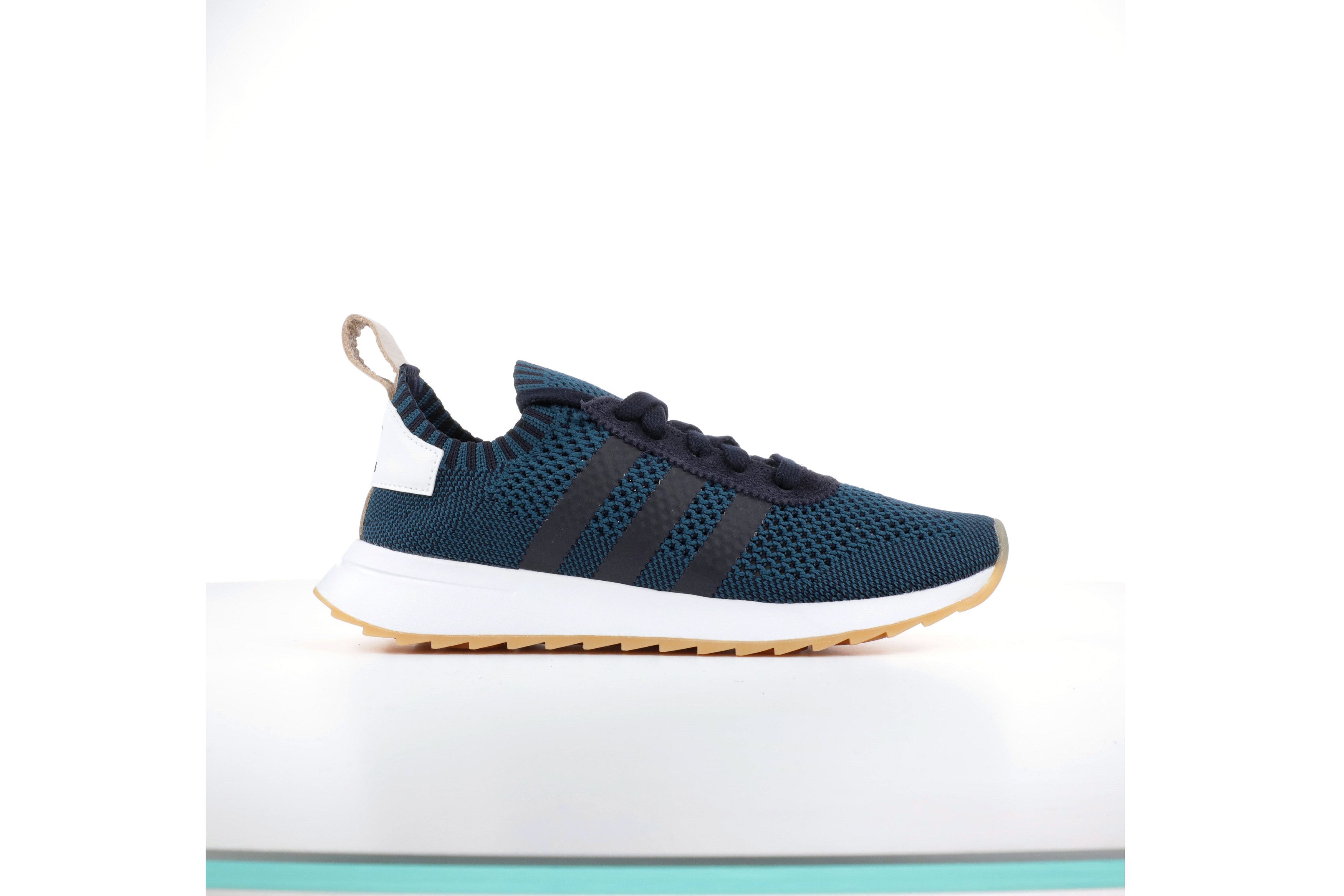 Wmns Flashback Primeknit 'Navy' | Blue | Women's - Flashback