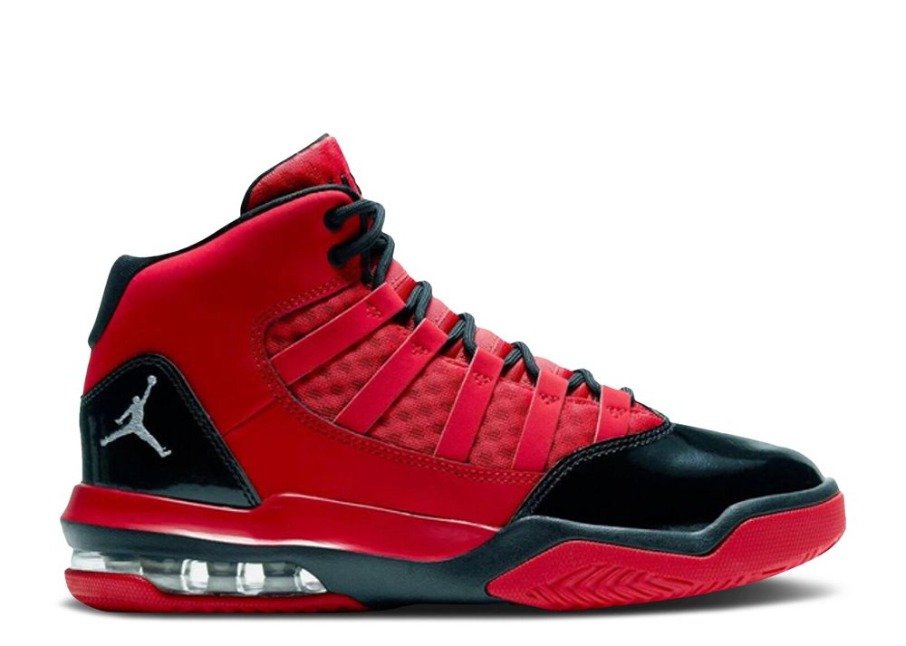 jordan max aura red and black junior