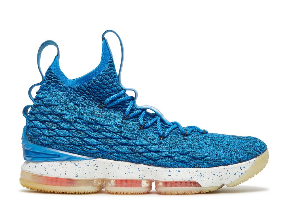 LeBron 15 'Hardwood Classics' - Nike - 897648 400 - photo blue/photo ...
