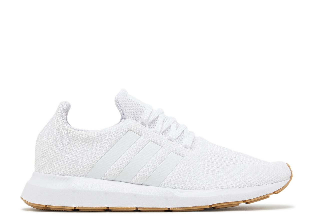 Swift Run 'Cloud White Gum' - Adidas - F35206 - cloud white/cloud white ...