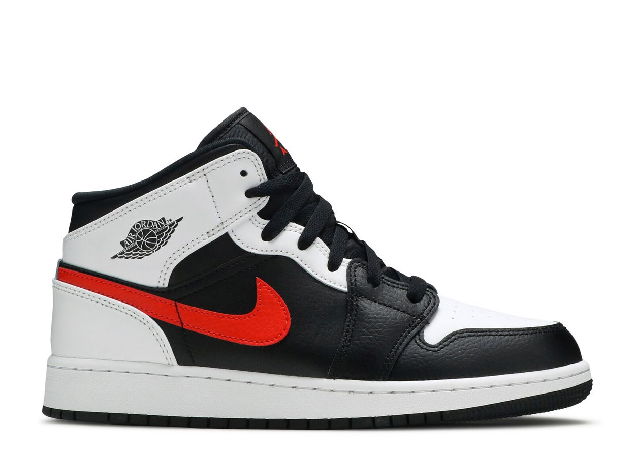 Air Jordan 1 Mid GS 'Chile Red' - Air Jordan - 554725 075 - black/chile red/white | Flight Club