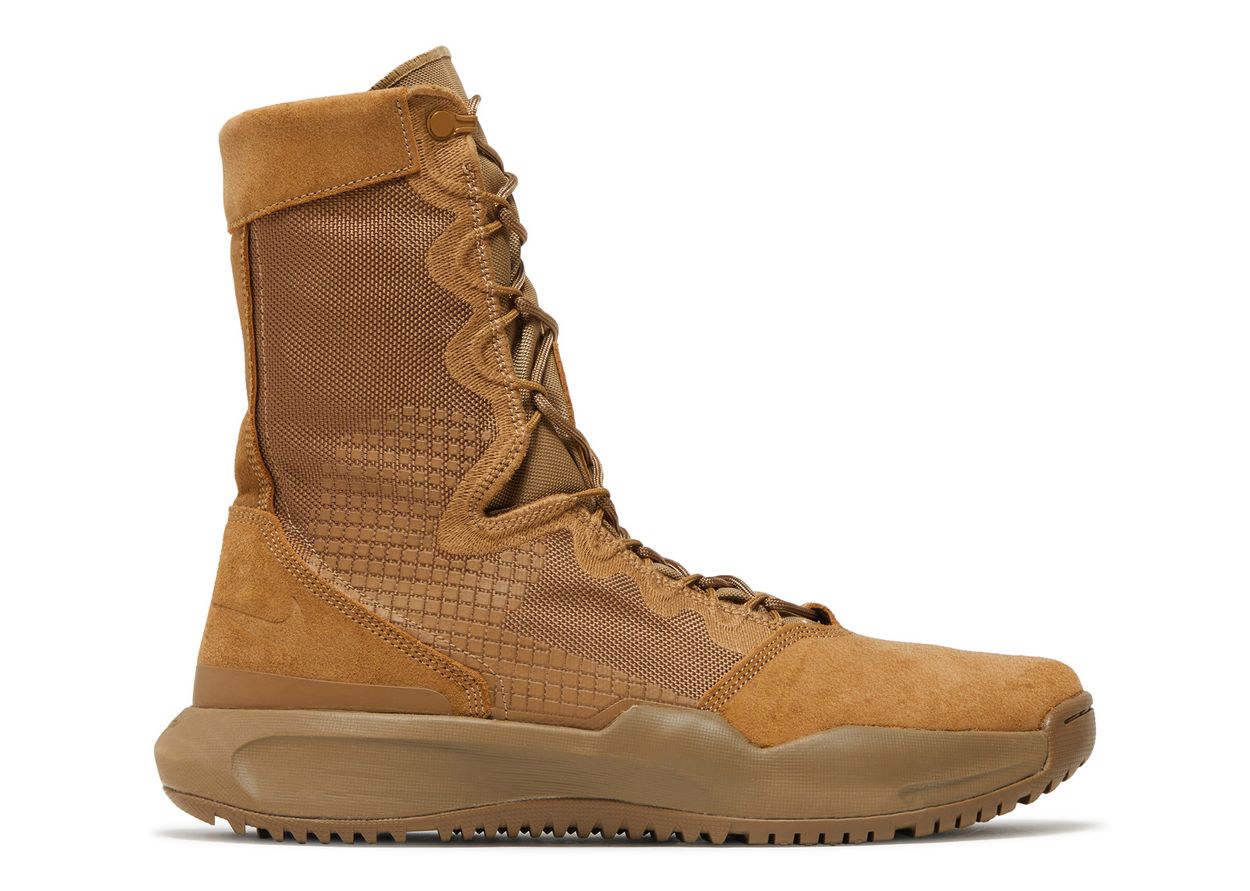 SFB B1 'Coyote' - Nike - DD0007 900 - Coyote/coyote/coyote | Flight Club