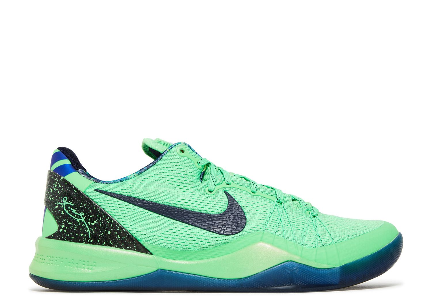 kobe alien shoes