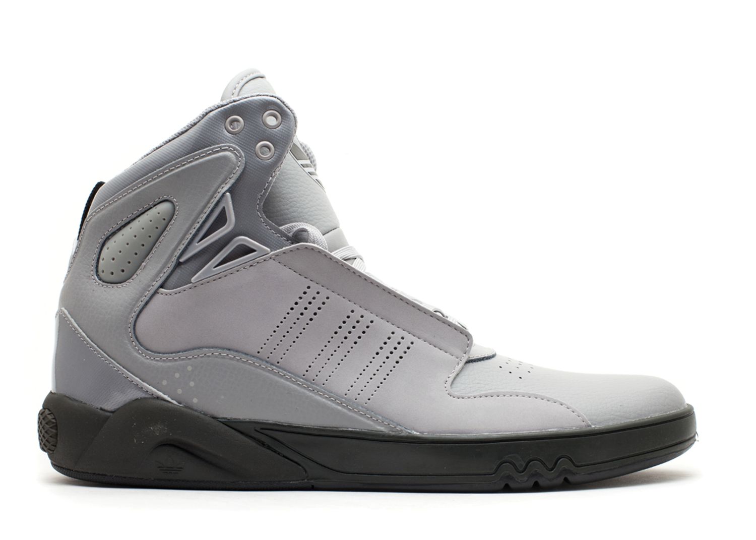 js roundhouse mid sneakers