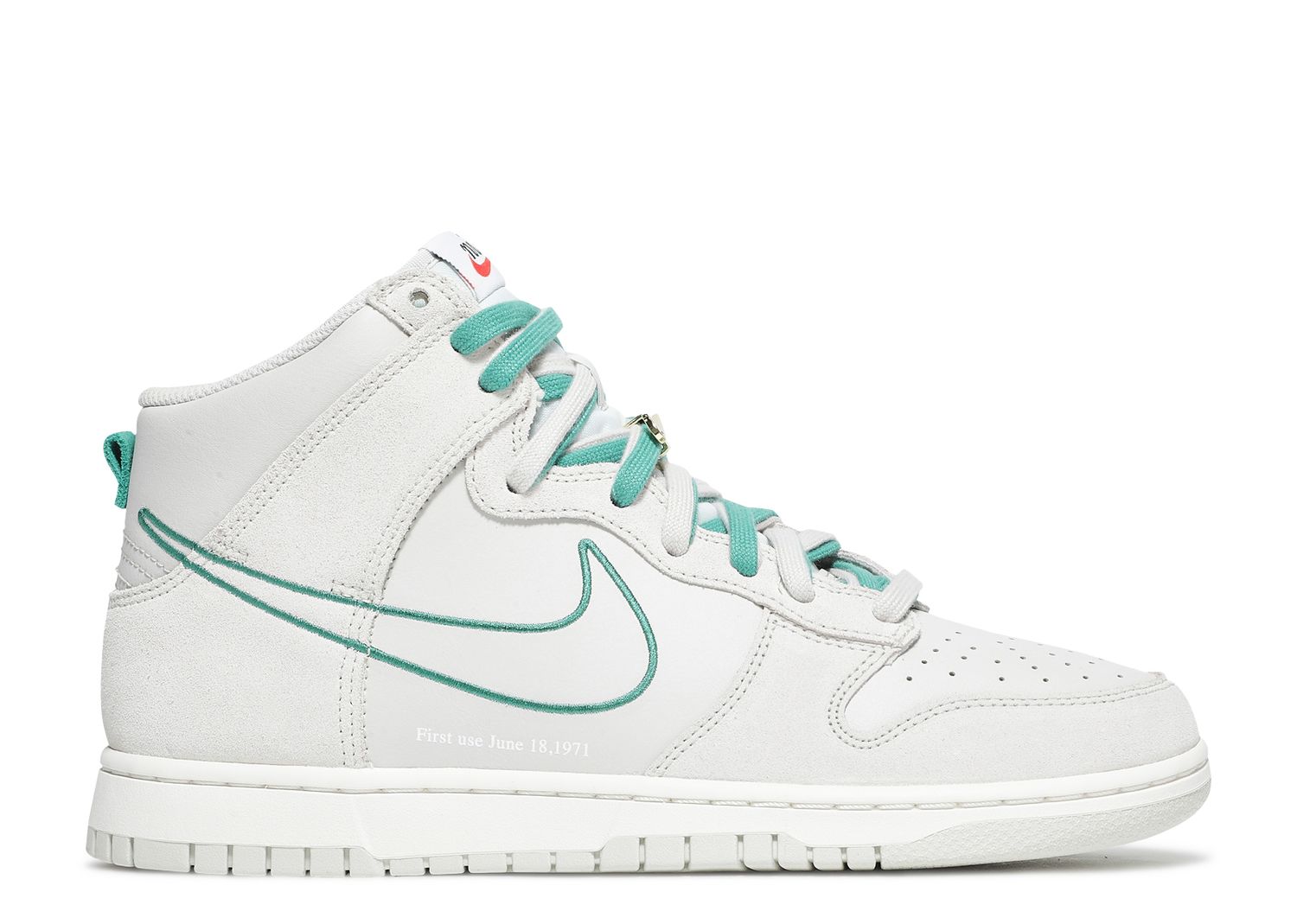 nike dunk light bone green