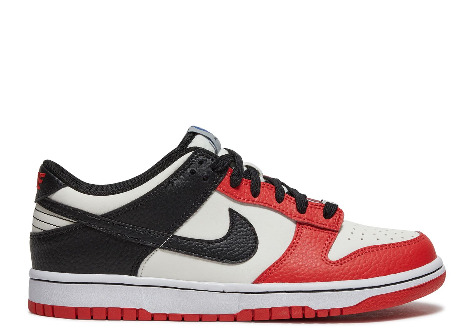 NBA X Dunk Low EMB GS '75th Anniversary Bulls' - Nike - DO6288 100 - sail/black/chile red/black 