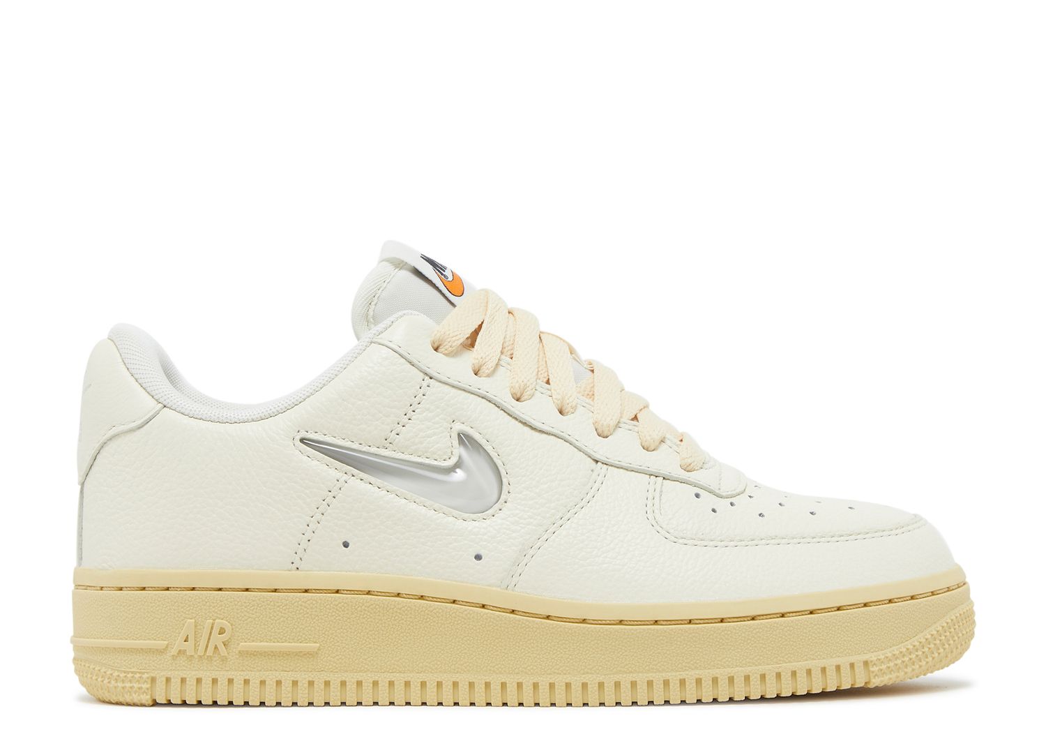 Wmns Air Force 1 '07 LX 'Coconut Milk' Nike DO9456 100 coconut milk/lemon wash/pale
