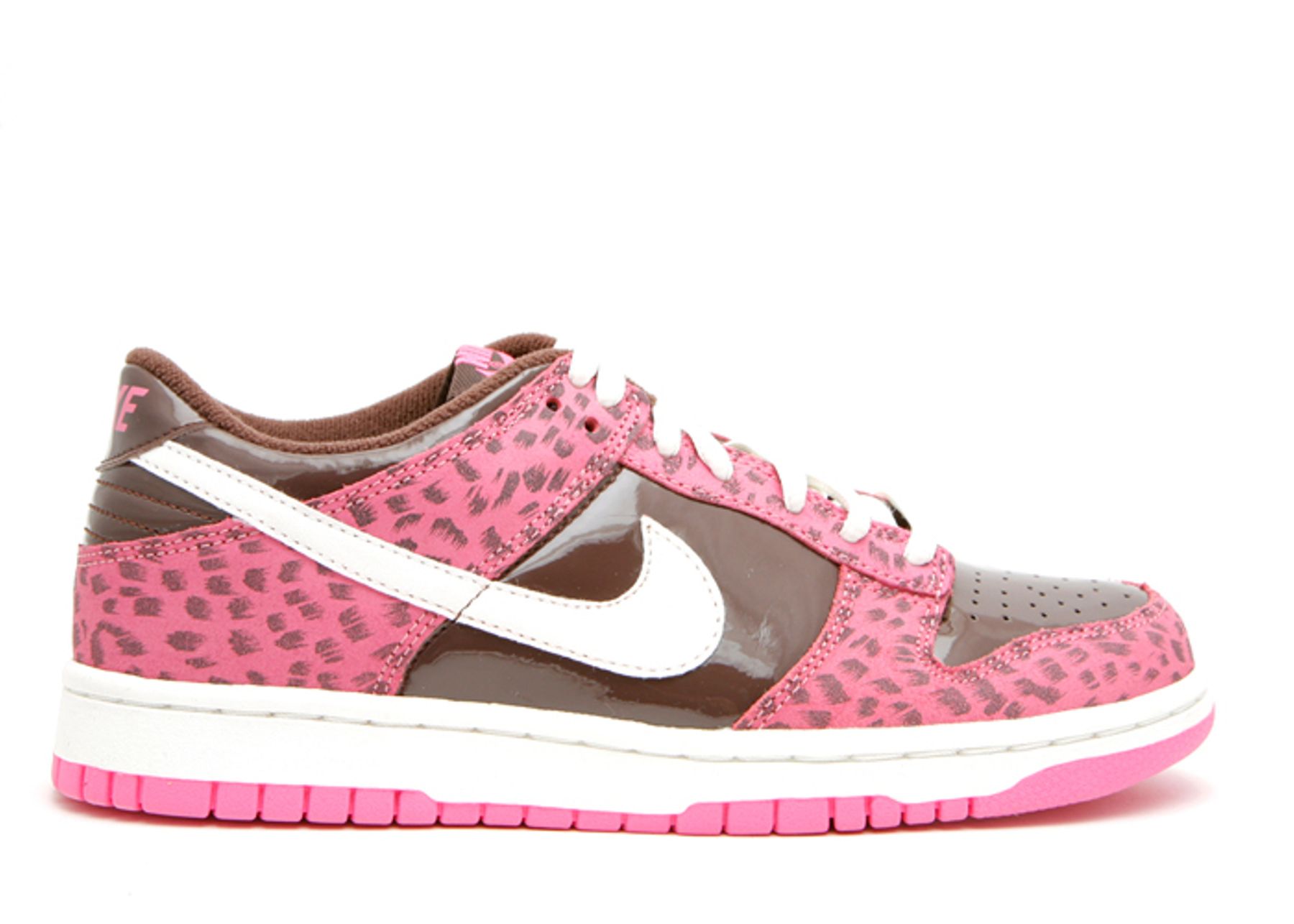 pink dunks flight club