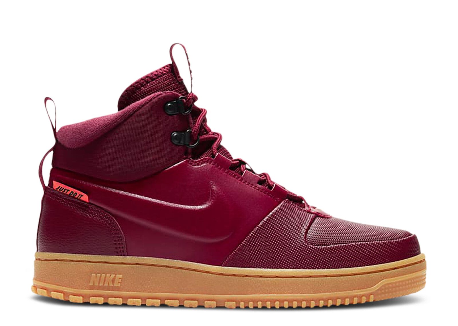 nike beetroot joggers