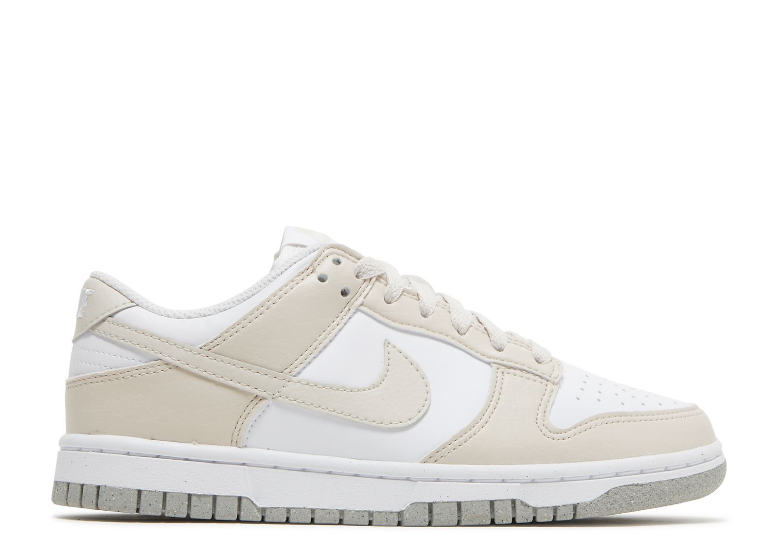 wmns dunk low next nature white cream dn1431 100