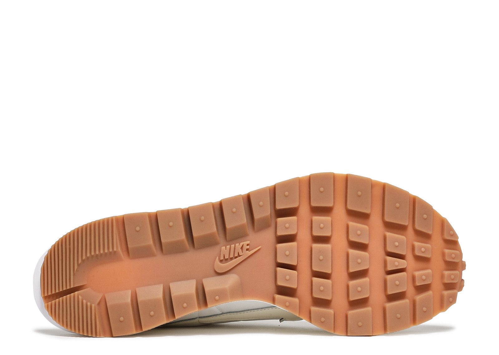 flight club sacai
