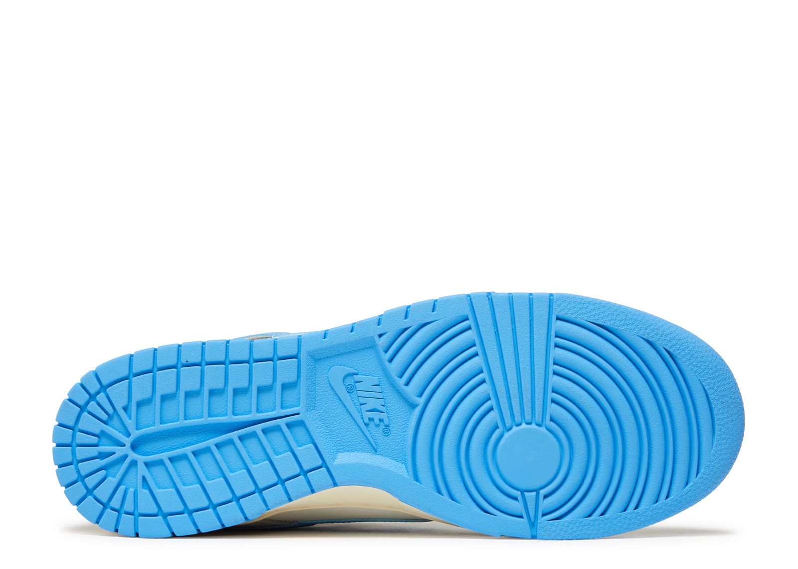 dunk low university blue flight club