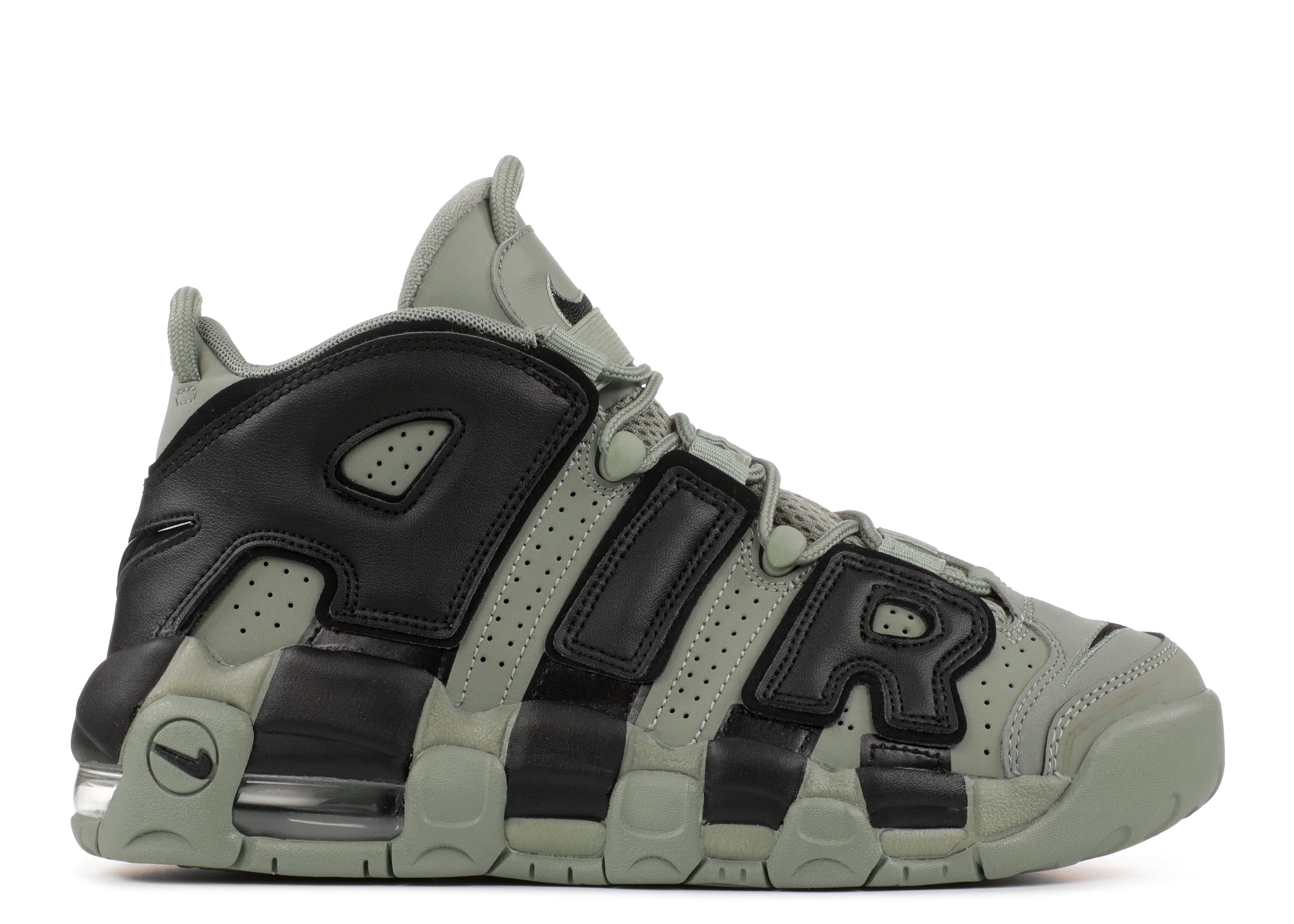 nike uptempo flight club
