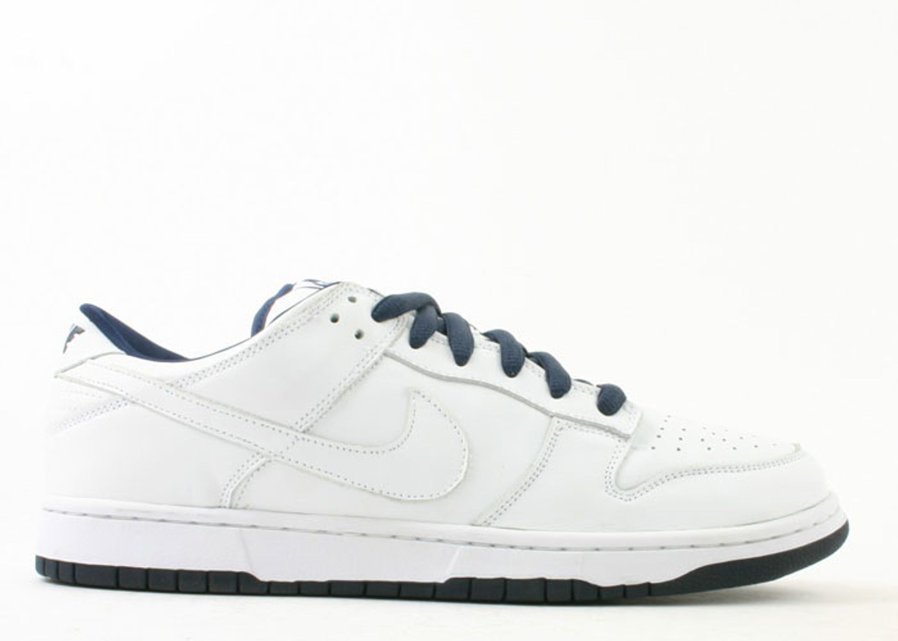 nike 624044