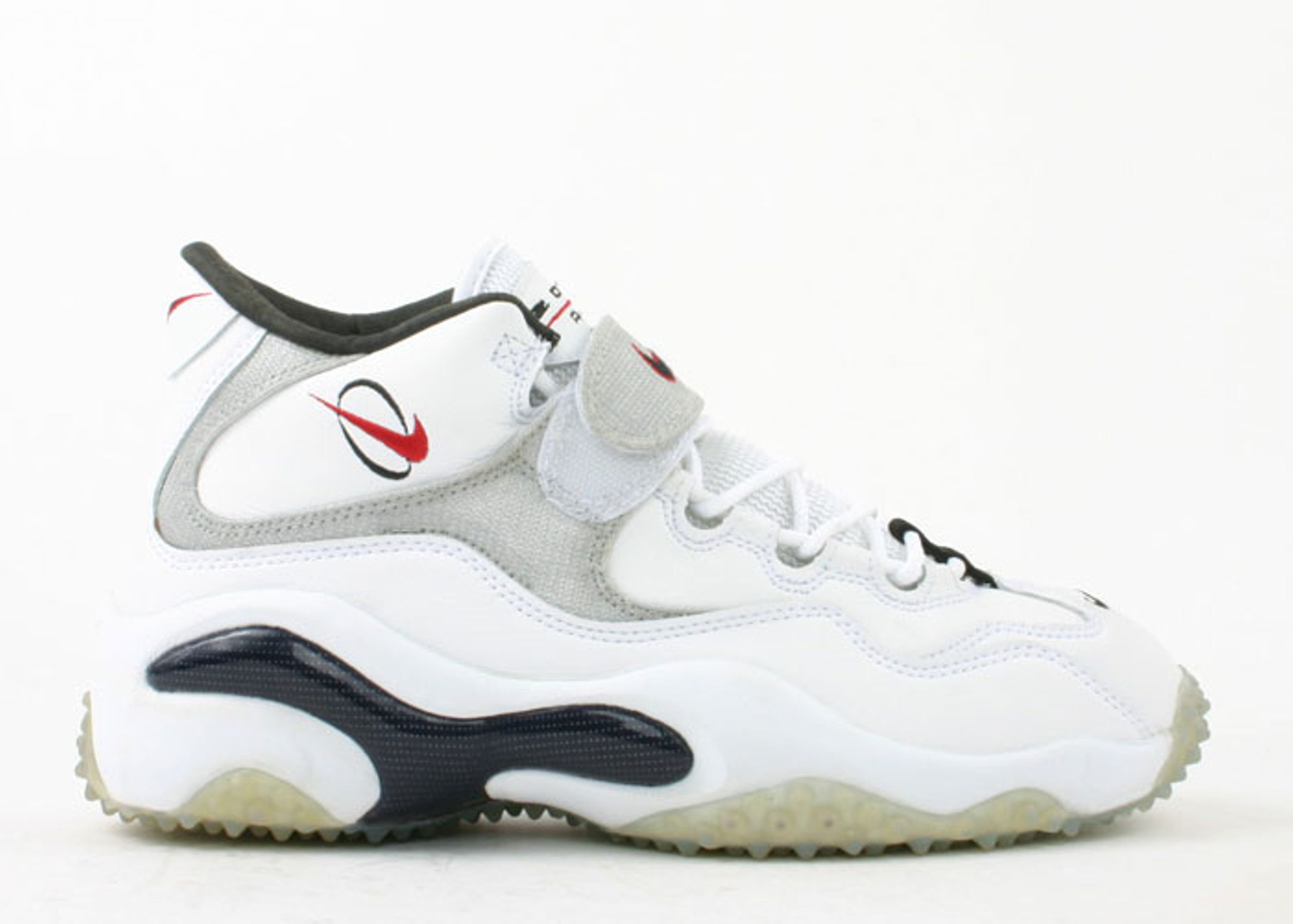 nike zoom air fire trainers in white