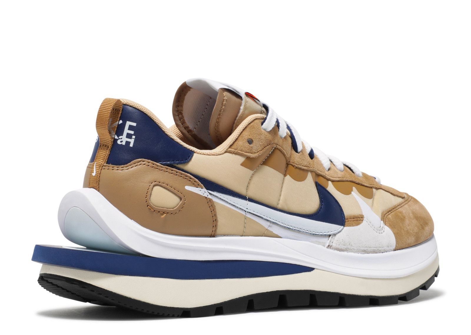 flight club sacai