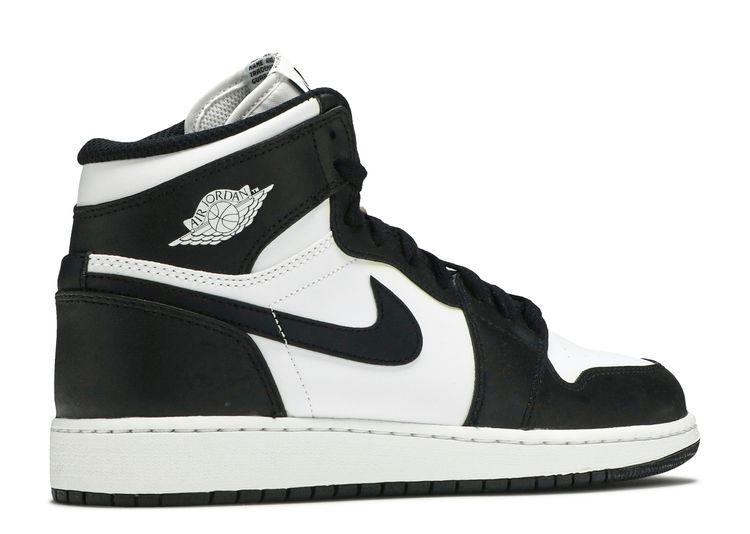 jordan retro 1 black and white