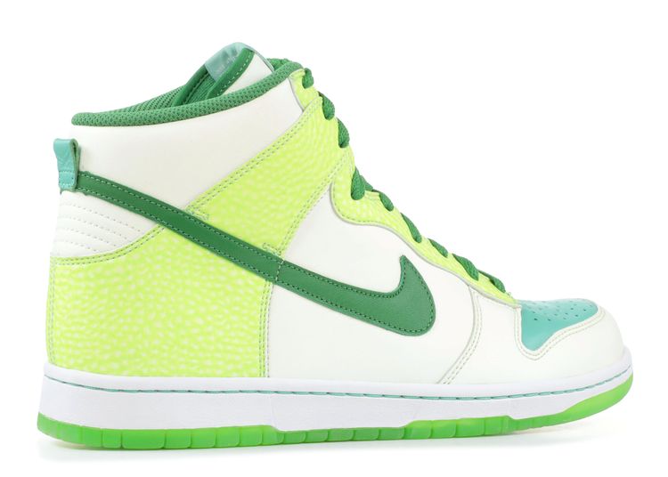 nike dunk glow in the dark 2