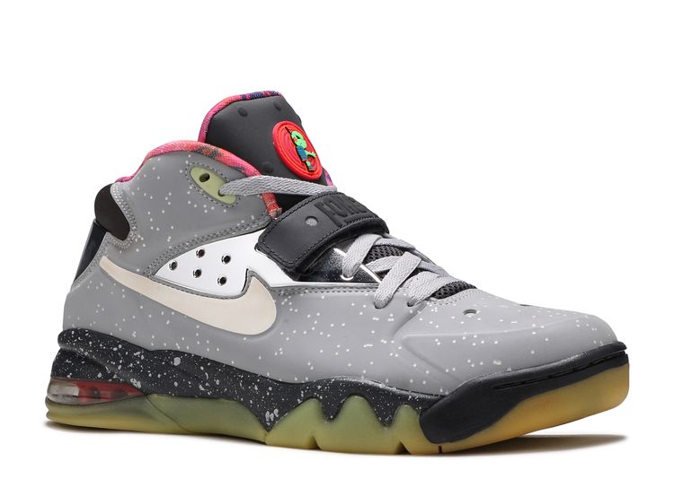 Air Force Max 2013 QS 'Area 72' Nike - 597799 001 - wolf grey/white-anthracite-total crimson Flight Club