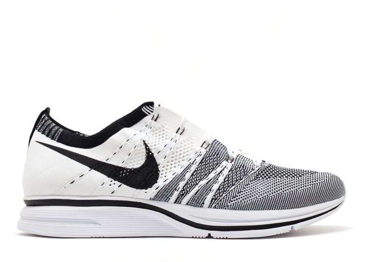 flyknit trainer white and black