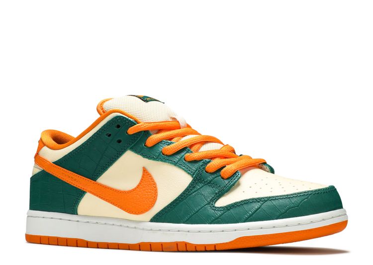 Dunk Low Pro SB 'Legion Pine'