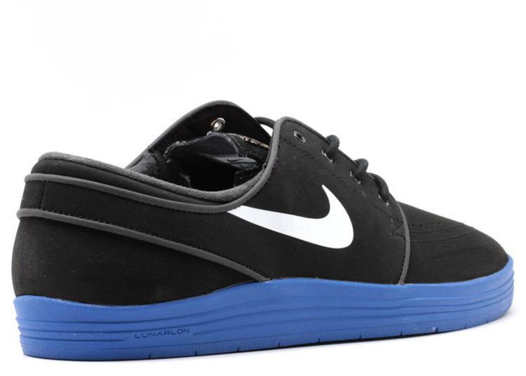 nike women's air zoom structure 21 running shoe