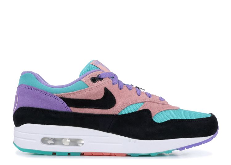 pink and blue nike air max