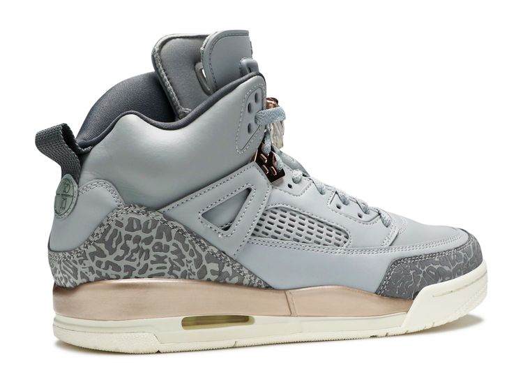 wolf grey spizikes