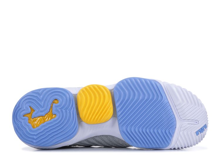 lebron 16 baby blue