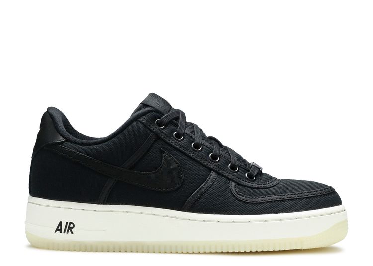 nike air force one low retro qs