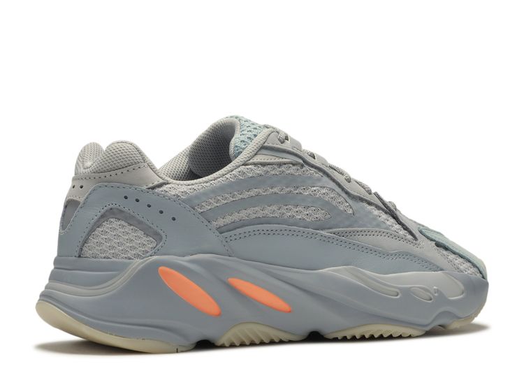 yeezy shoes 700 v2