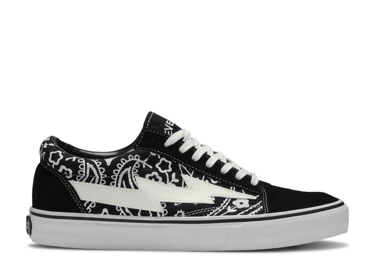 revenge storm paisley