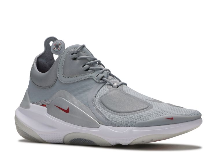 black air force 1 with white swoosh