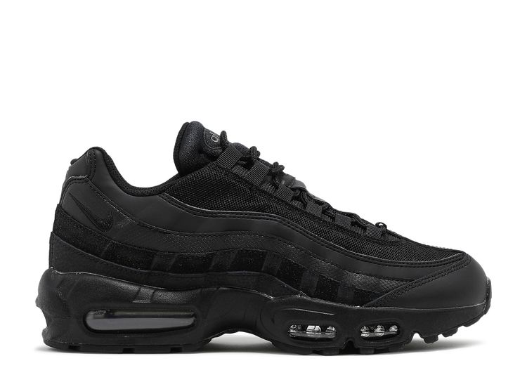 nike air max 95 essential black and white