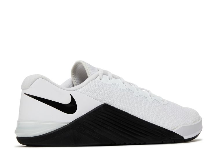 Metcon 5 'White Black' - Nike - AQ1189 190 - white/black/black | Flight ...