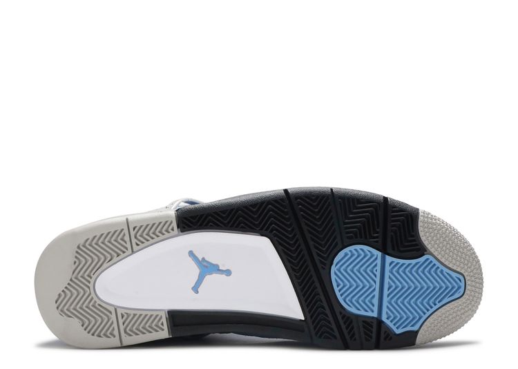 jordan 4 university blue flight club