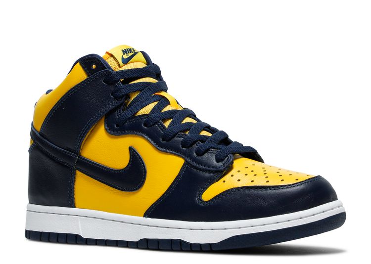 Dunk High SP 'Michigan' 2020