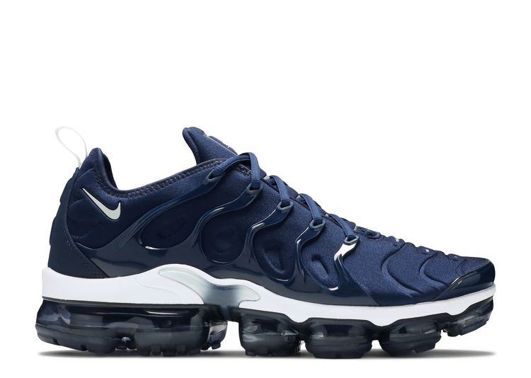 vapormax plus navy blue and white