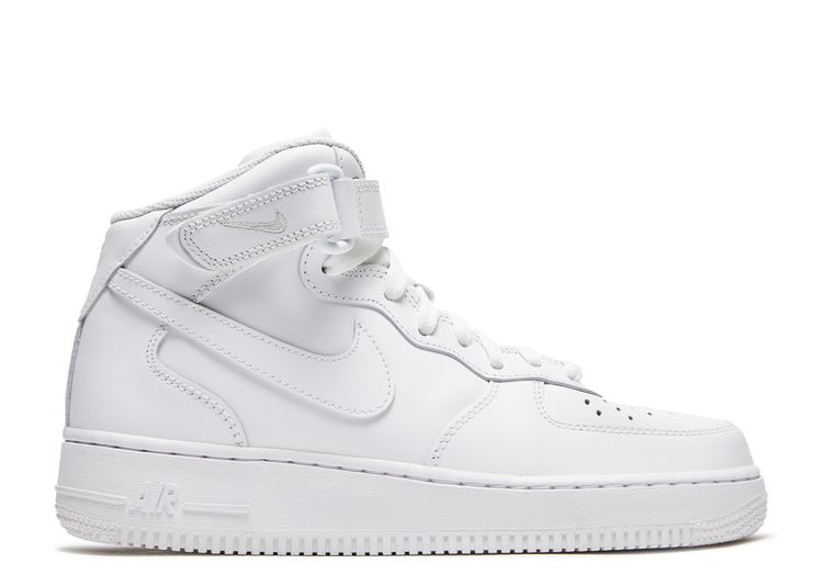Nike Air Force 1 '07 Mid Triple White Sneaker