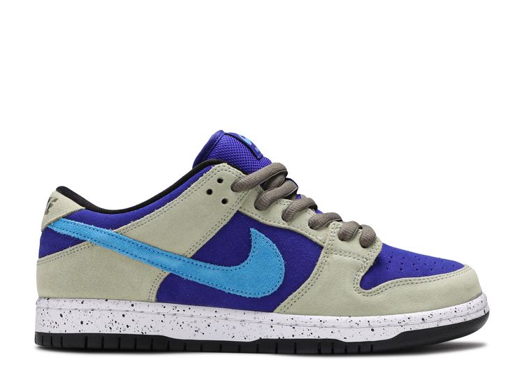 国産在庫 NIKE - NIKE SB DUNK LOW CELADON 27.5 US 9.5 の通販 by