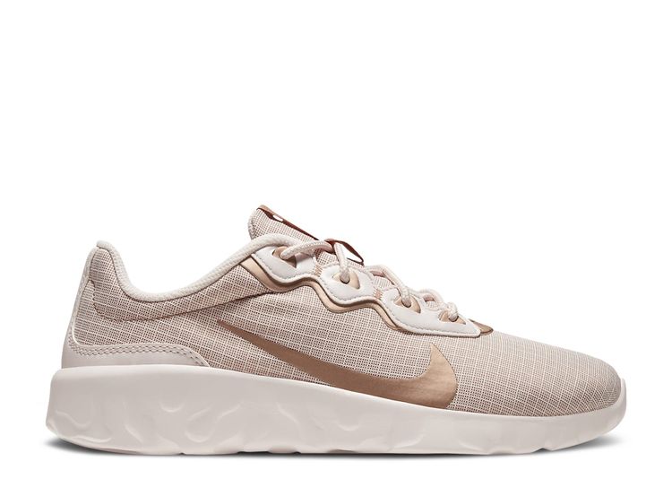 Wmns Explore Strada Light Soft Pink Metallic Red Bronze Nike