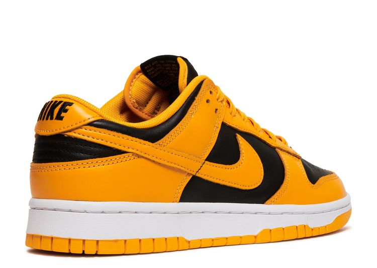 nike dunk goldenrods