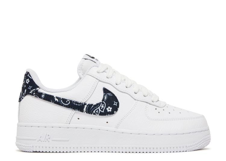 Wmns Air Force 1 '07 Essentials 'Black Paisley'