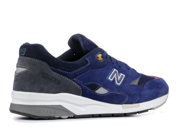 oshman's x new balance 1600