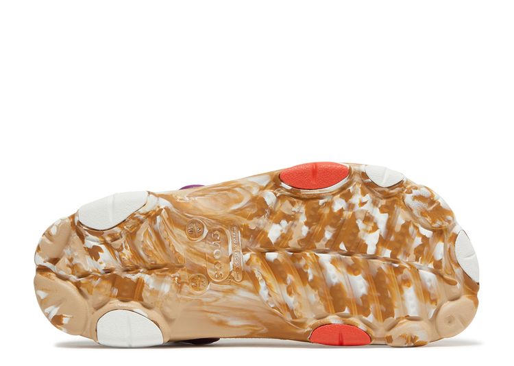 Cinnamon Toast Crunch X Classic All Terrain Clog Crocs 207920 2E9