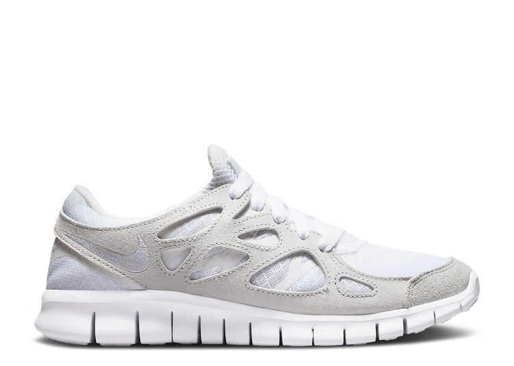 all white free runs