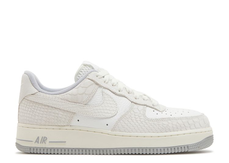 Nike Air Force air force 1 white 07 Sneakers | Flight Club