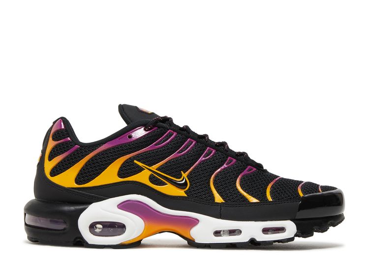 Nike Air Max Plus (Tn) 'Cement' A must have in any collection