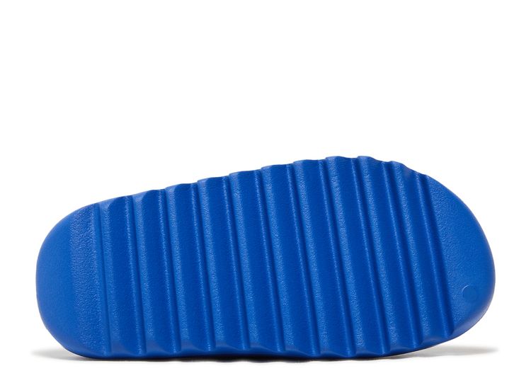 Yeezy Slides 'Azure'