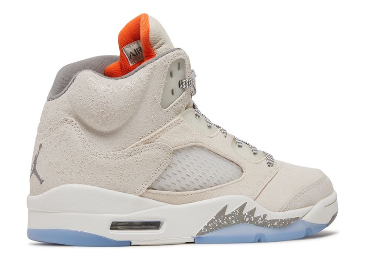 Air Jordan 5 Retro SE Craft Men's Shoes.